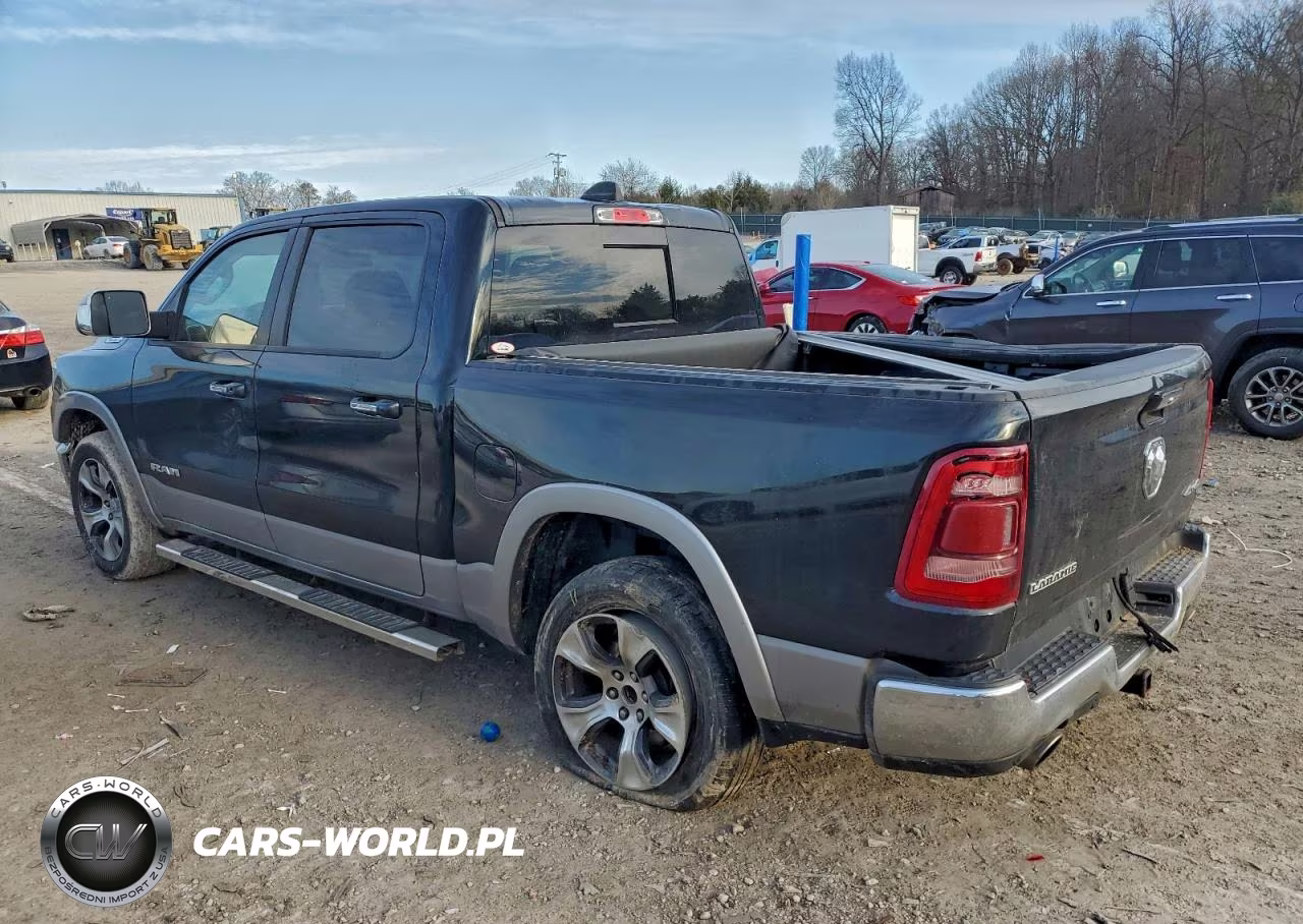 2019 Ram 1500 Laramie VIN:1C6SRFJTXKN550345 - 2