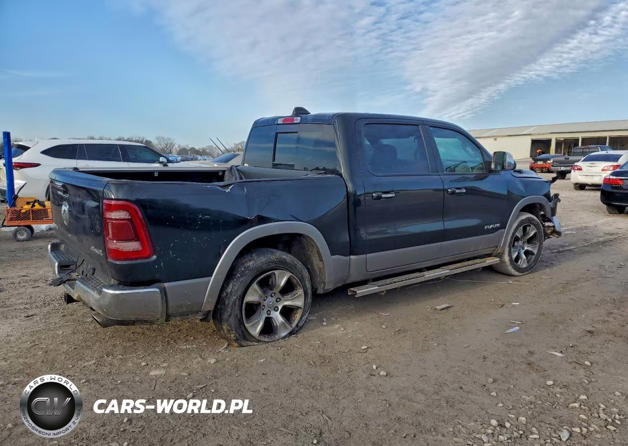 2019 Ram 1500 Laramie VIN:1C6SRFJTXKN550345 - 3