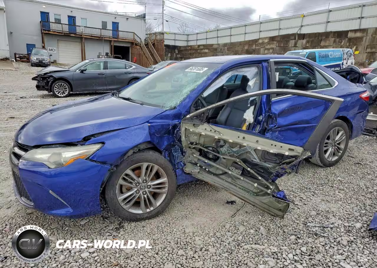 2015 Toyota Camry Le