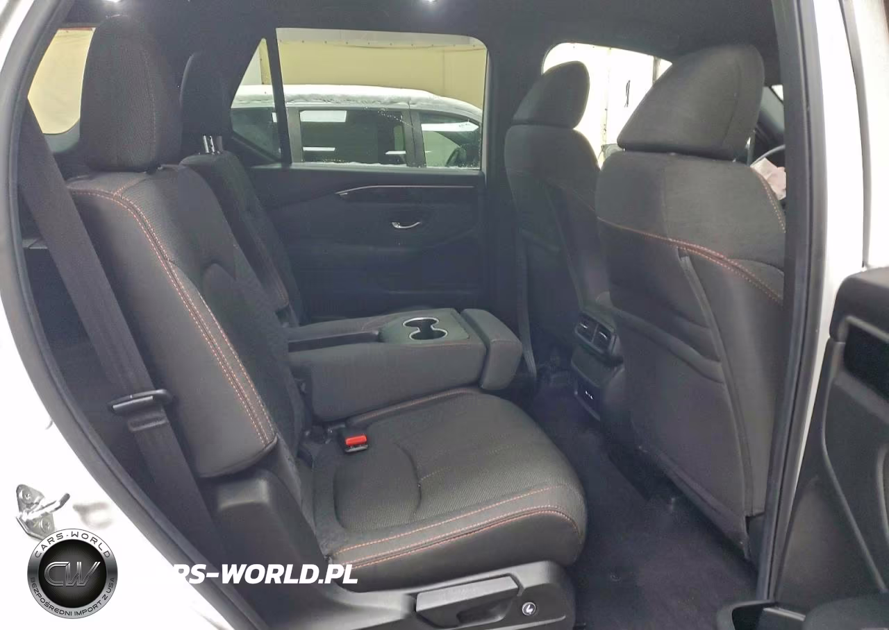 2025 Honda Pilot Sport VIN:5FNYG1H35SB020039 - 11