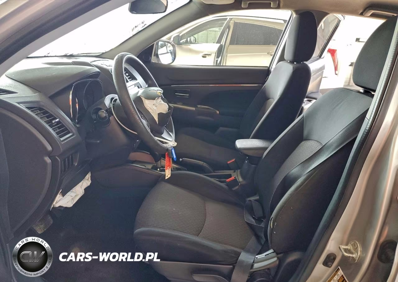 2019 Mitsubishi Outlander Sport Es VIN:JA4AP3AU6KU024456 - 7