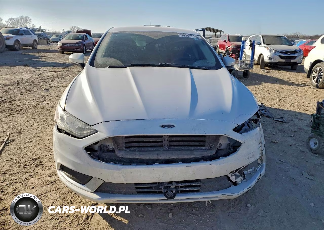 2017 Ford Fusion Se VIN:3FA6P0H75HR356033 - 5