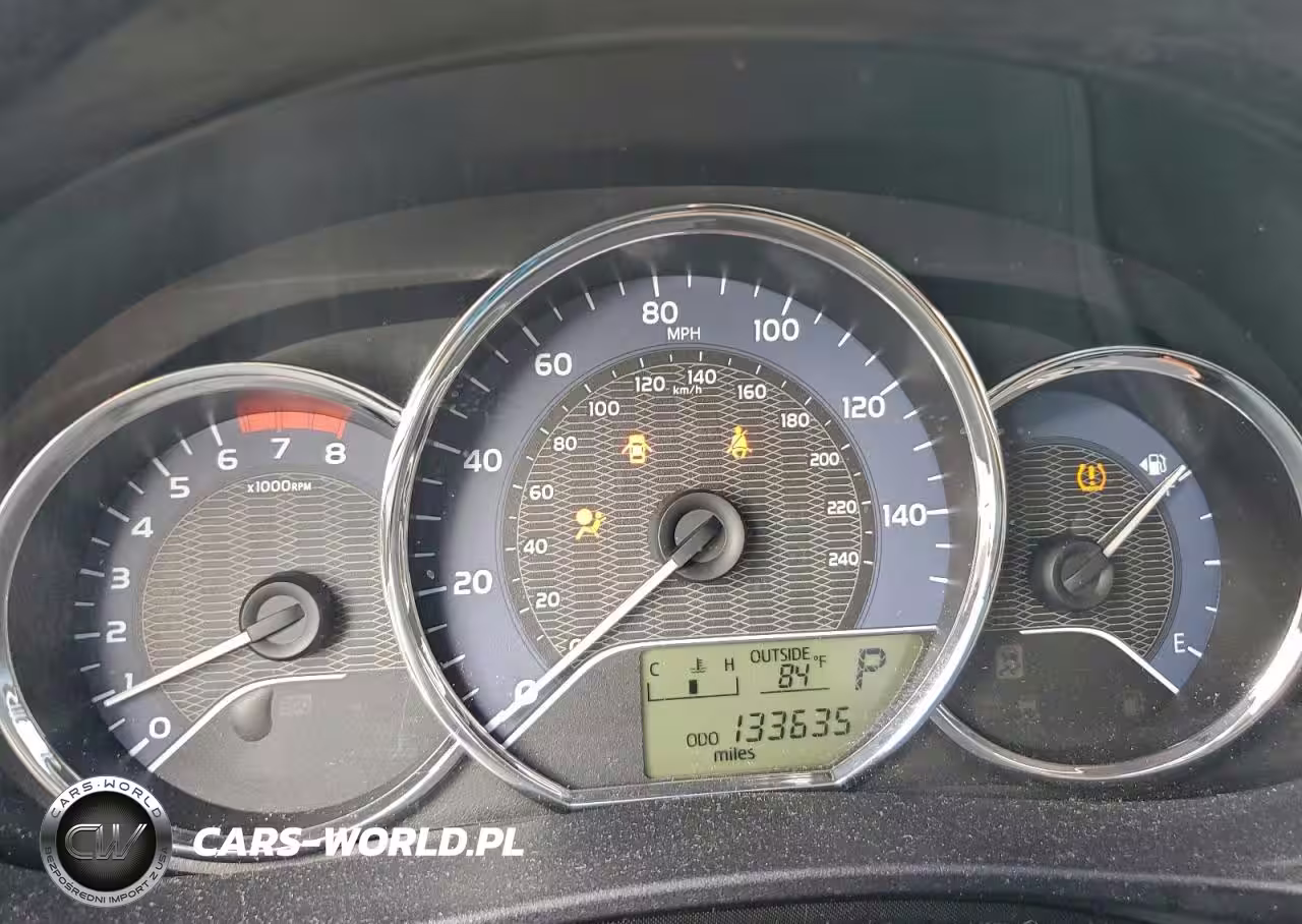 2015 Toyota Corolla L VIN:5YFBURHE9FP337783 - 9