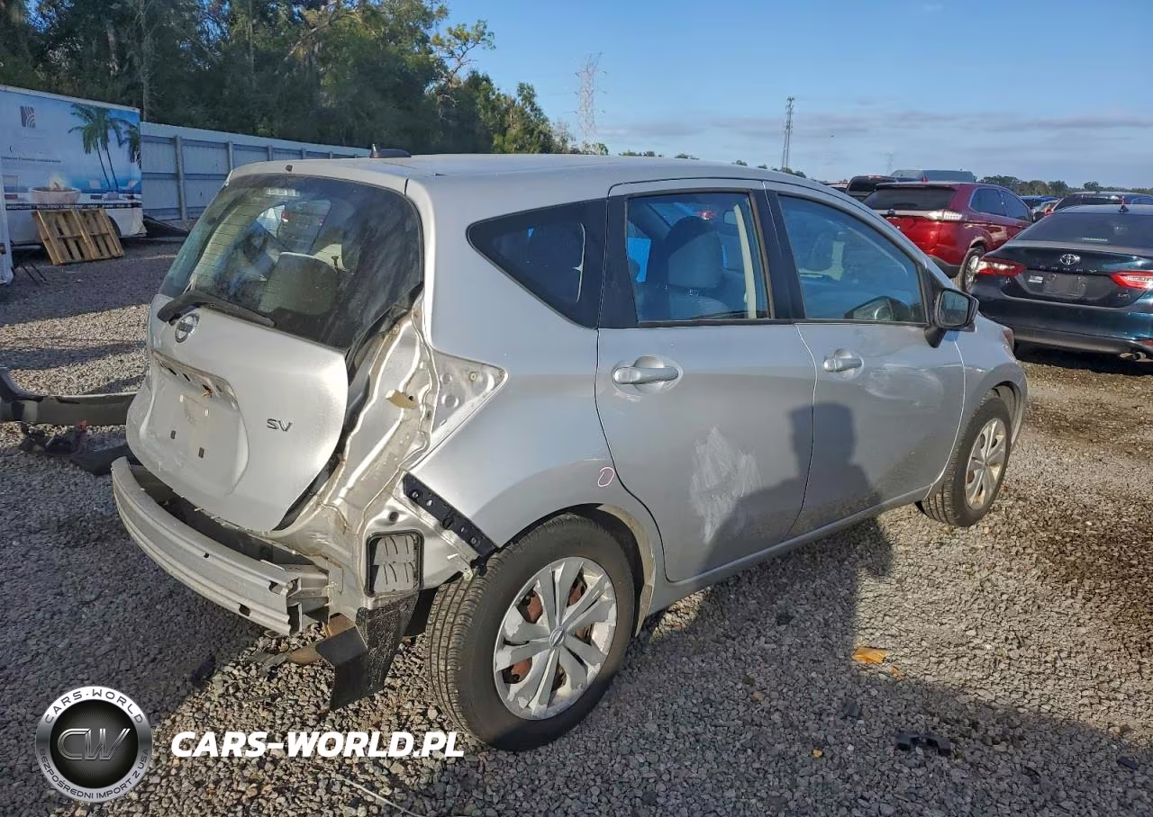 2017 Nissan Versa Note S VIN:3N1CE2CP7HL358703 - 3