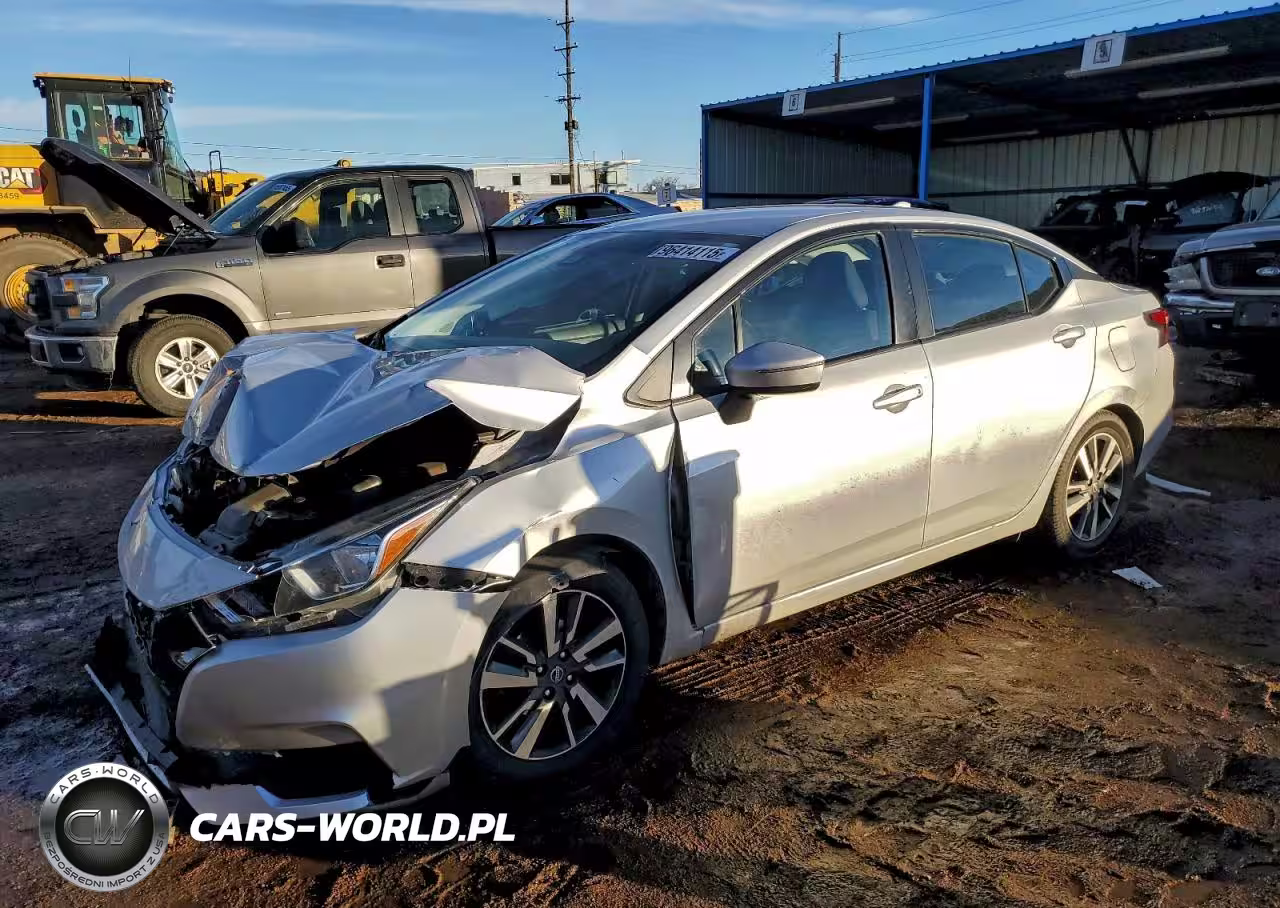 2021 Nissan Versa Sv