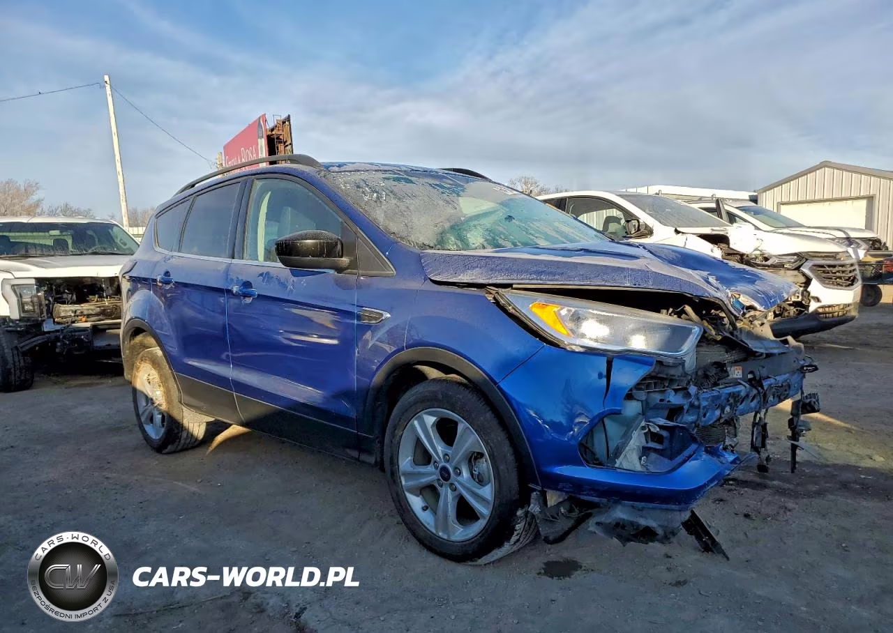 2018 Ford Escape Se VIN:1FMCU9GD3JUA97487 - 4