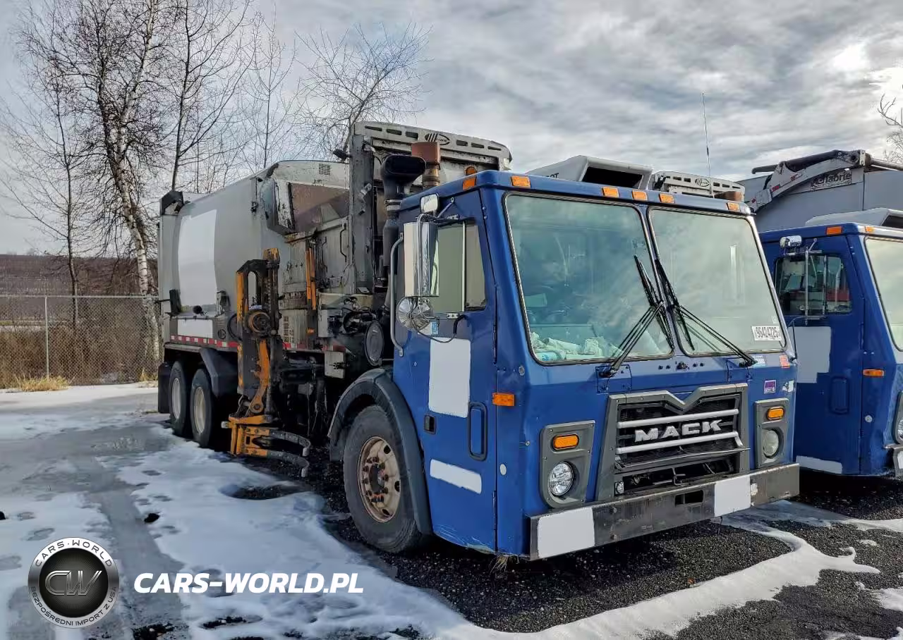 2014 Mack Leu600 Refuse Truck