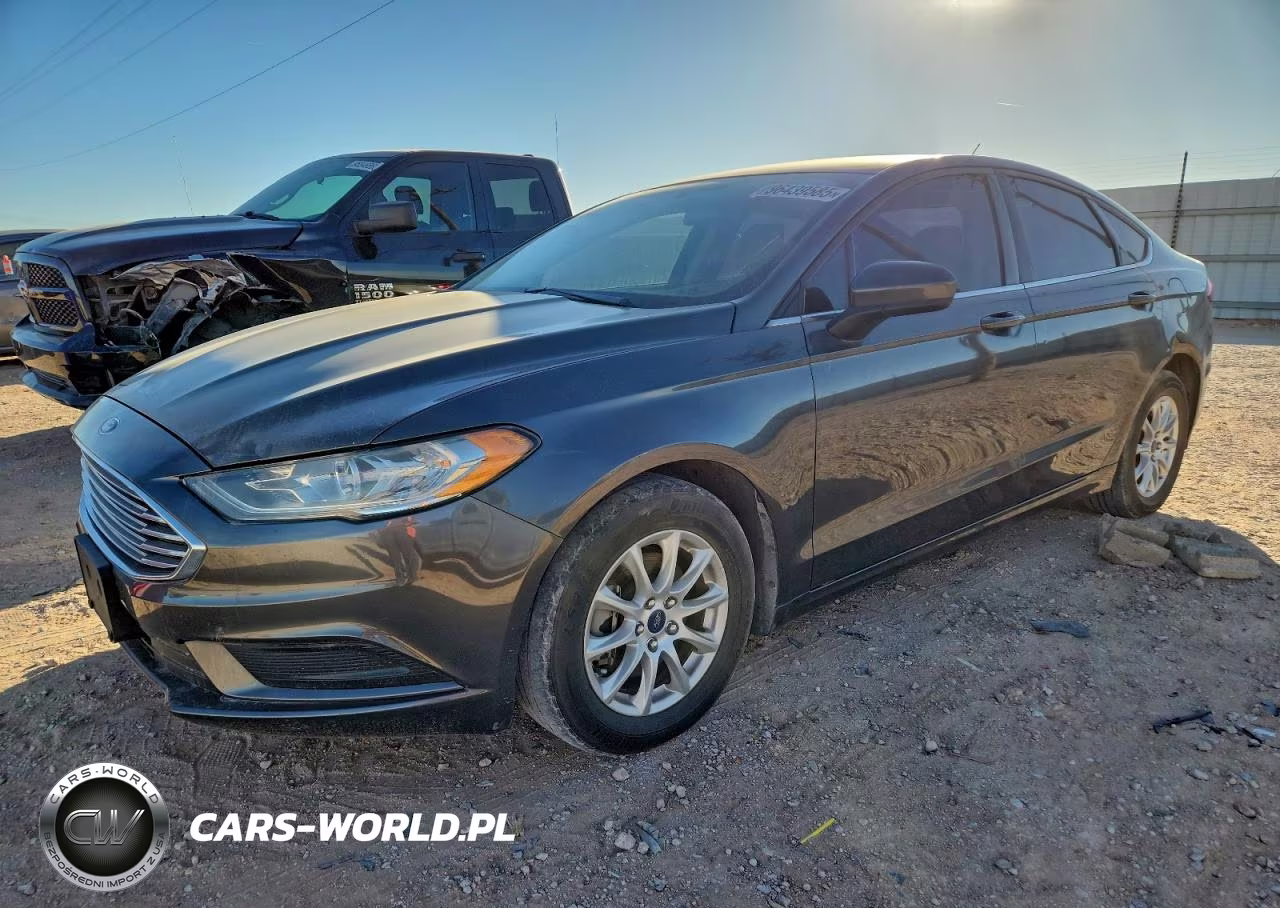 2018 Ford Fusion S – zdjęcie 1 z 12