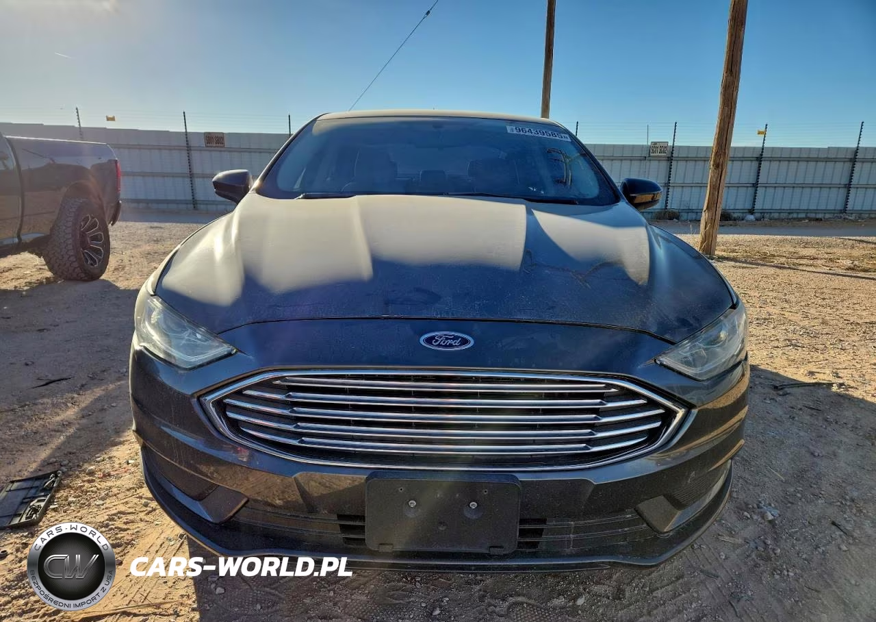 2018 Ford Fusion S VIN:3FA6P0G74JR267027 - 5