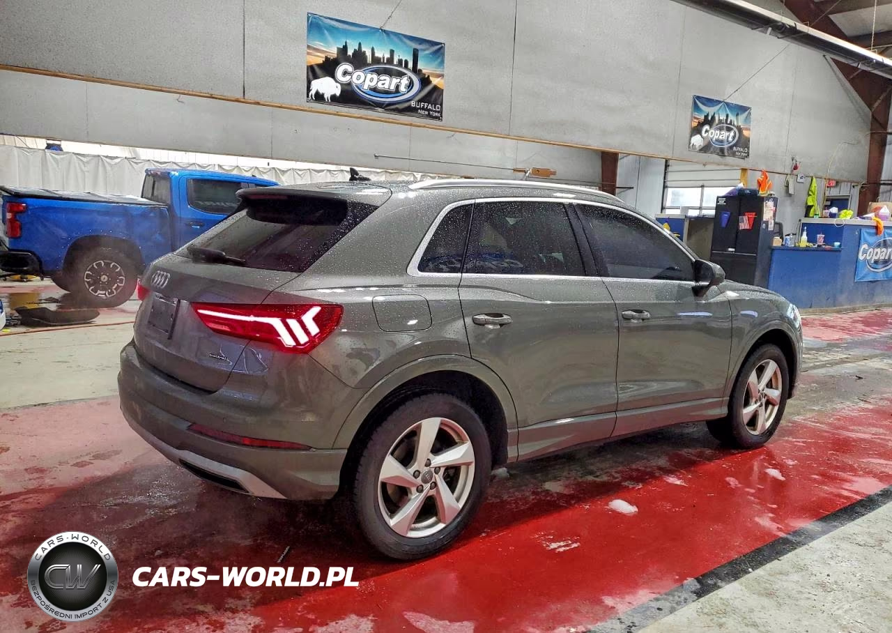 2020 Audi Q3 Premium Plus VIN:WA1BECF36L1106684 - 3