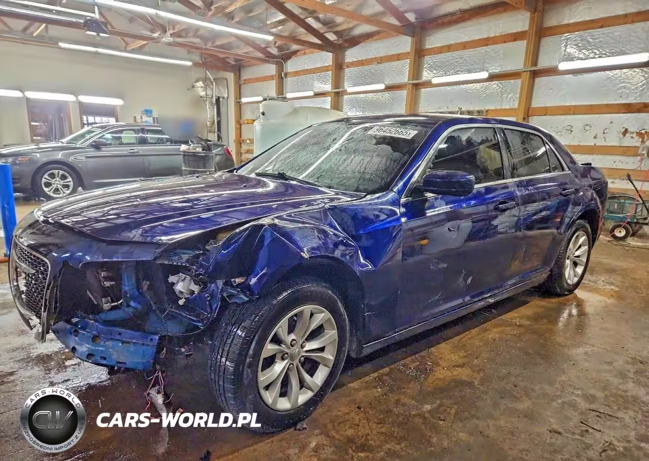 2015 Chrysler 300 Limited