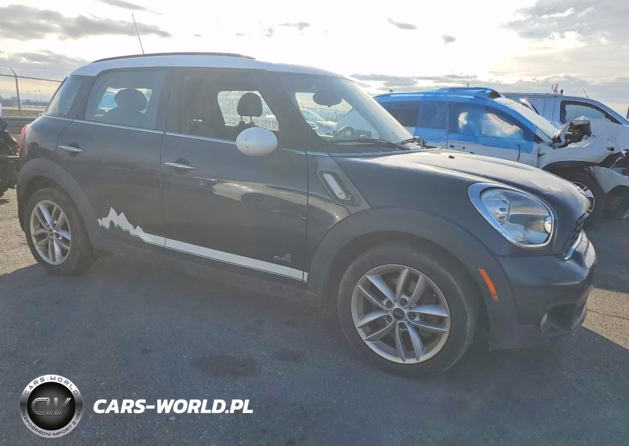 2011 Mini Cooper Cou VIN:WMWZC5C52BWL53419 - 4