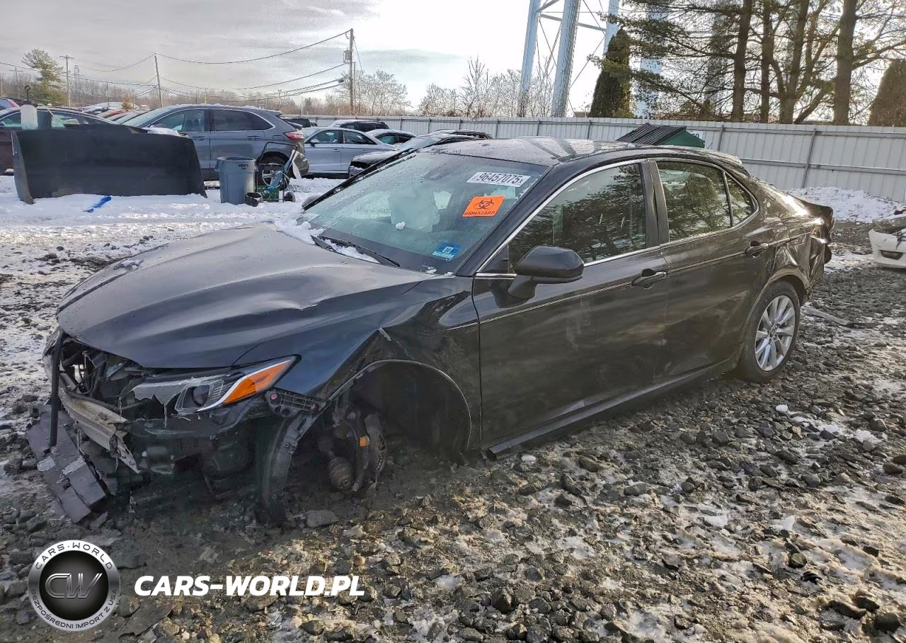2018 Toyota Camry L – zdjęcie 1 z 12
