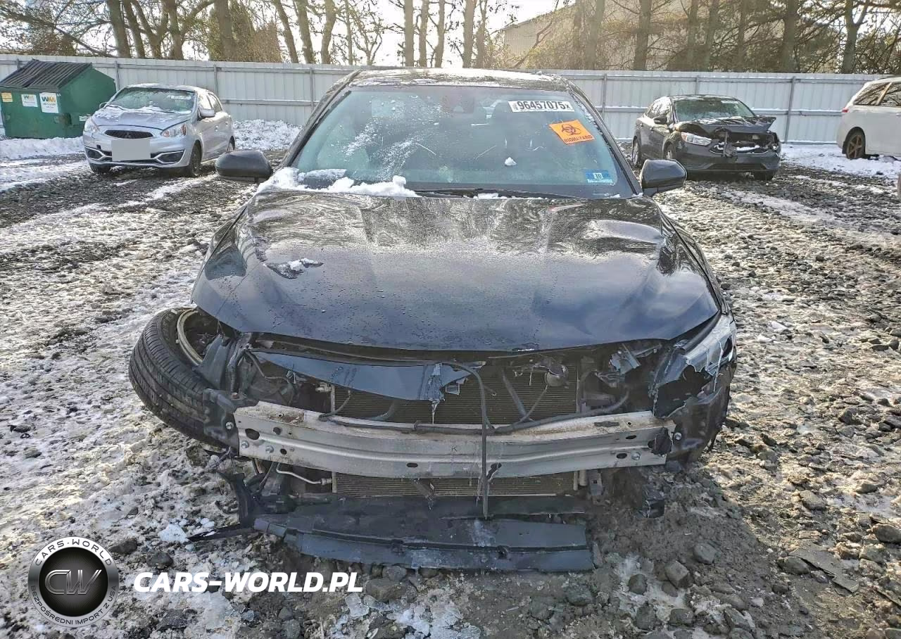 2018 Toyota Camry L VIN:JTNB11HK9J3044897 - 5