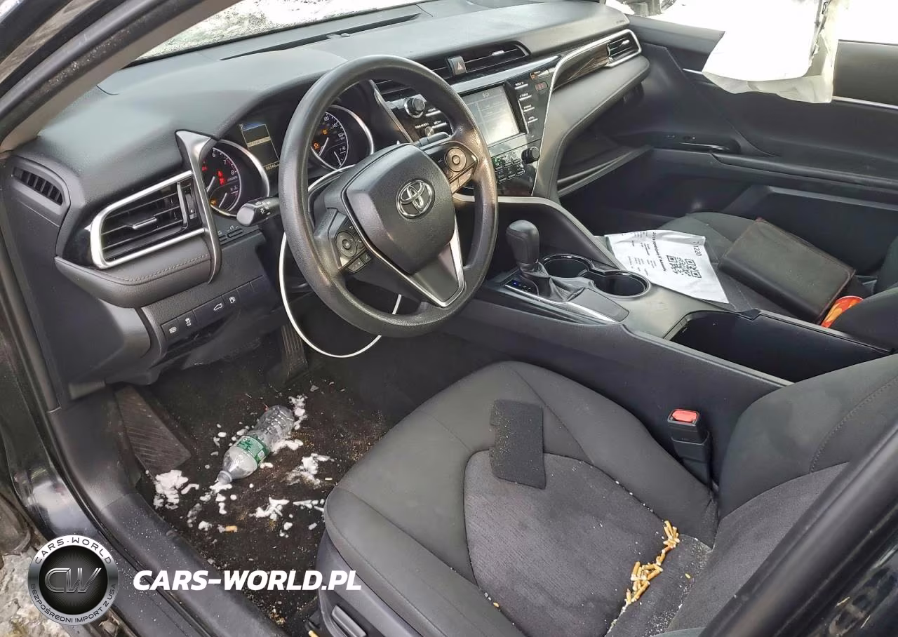 2018 Toyota Camry L VIN:JTNB11HK9J3044897 - 8