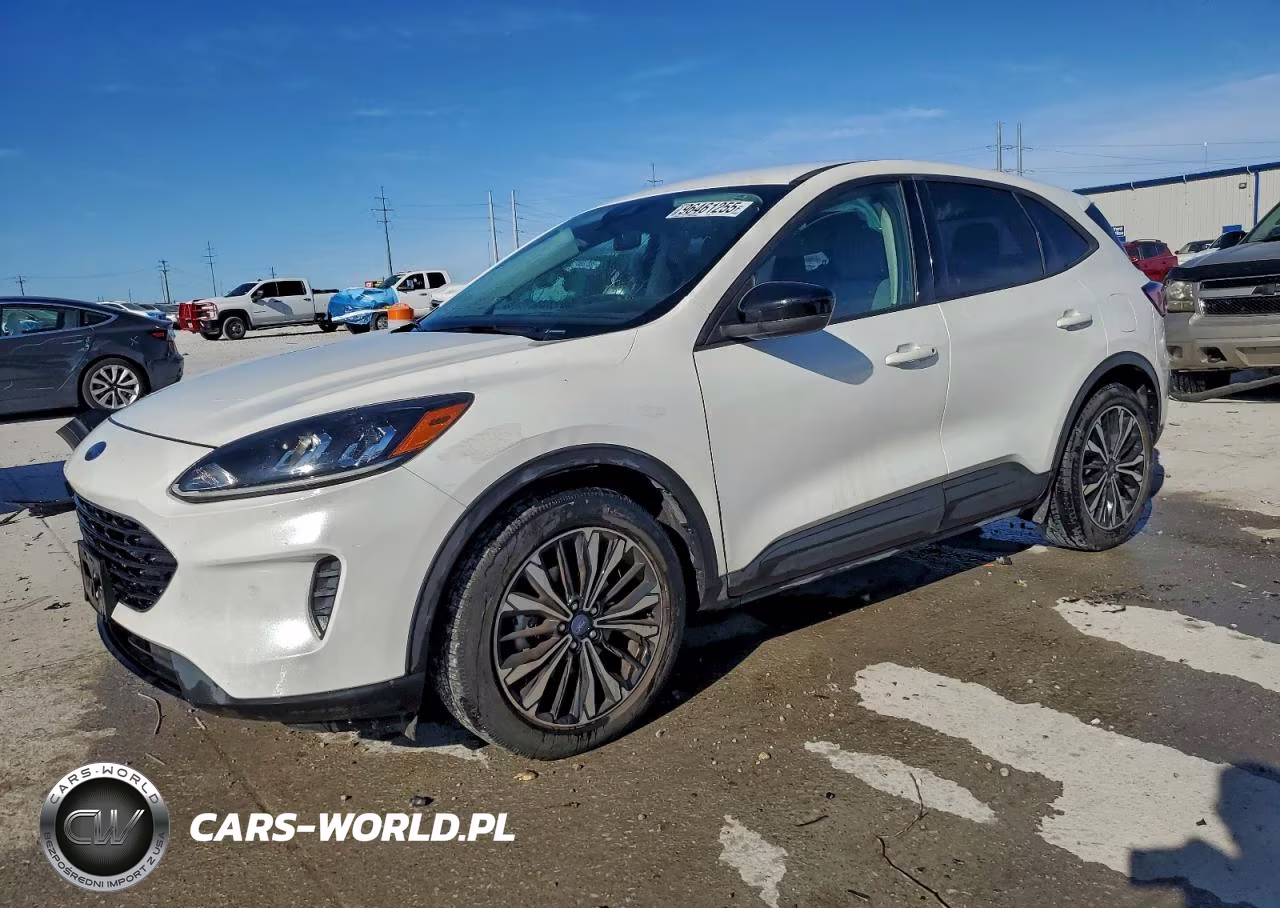 2021 Ford Escape Se