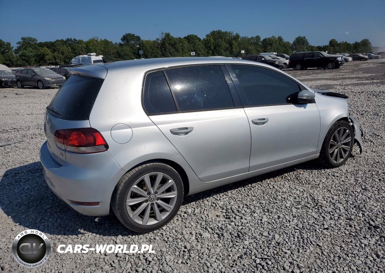 2013 Volkswagen Golf VIN:WVWDM7AJXDW091710 - 3