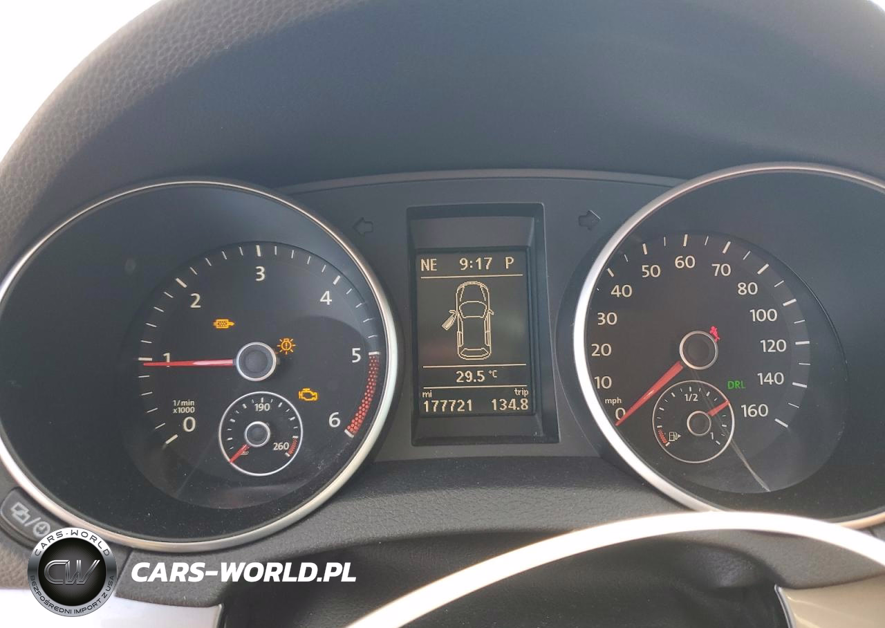 2013 Volkswagen Golf VIN:WVWDM7AJXDW091710 - 9