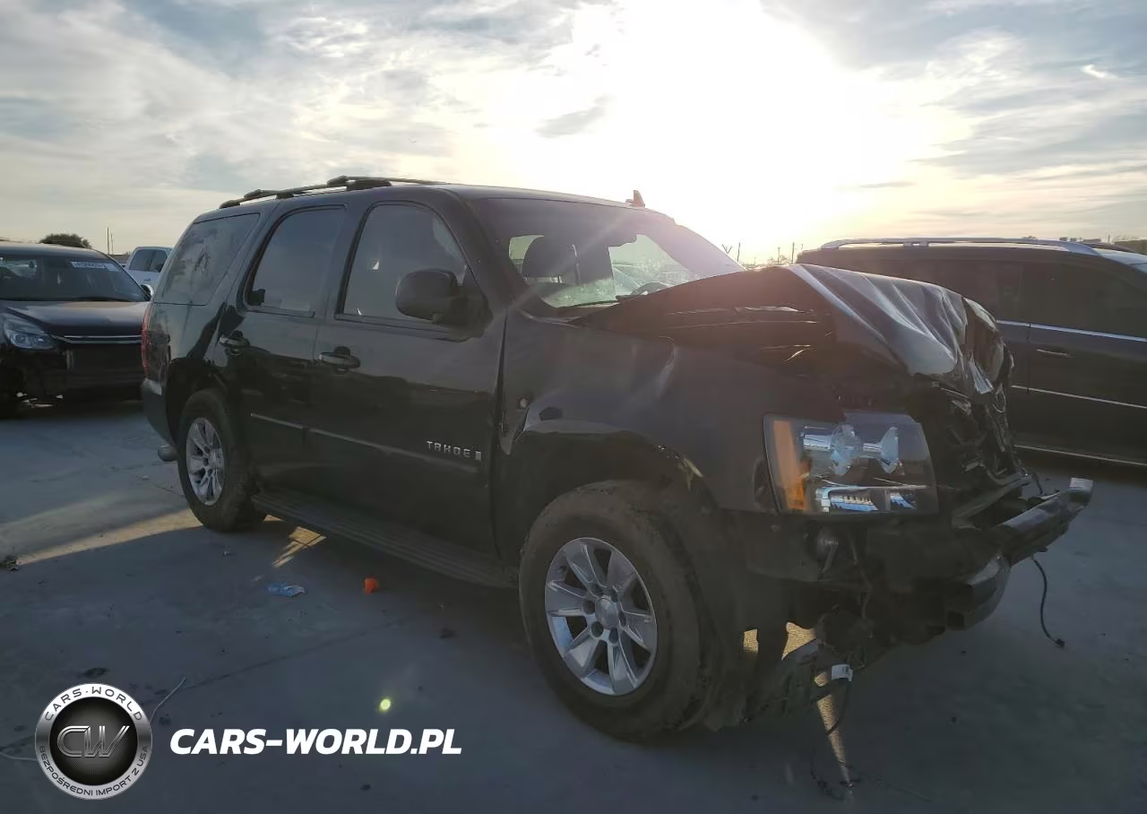 2007 Chevrolet Tahoe C1500 VIN:1GNFC130X7R245579 - 4