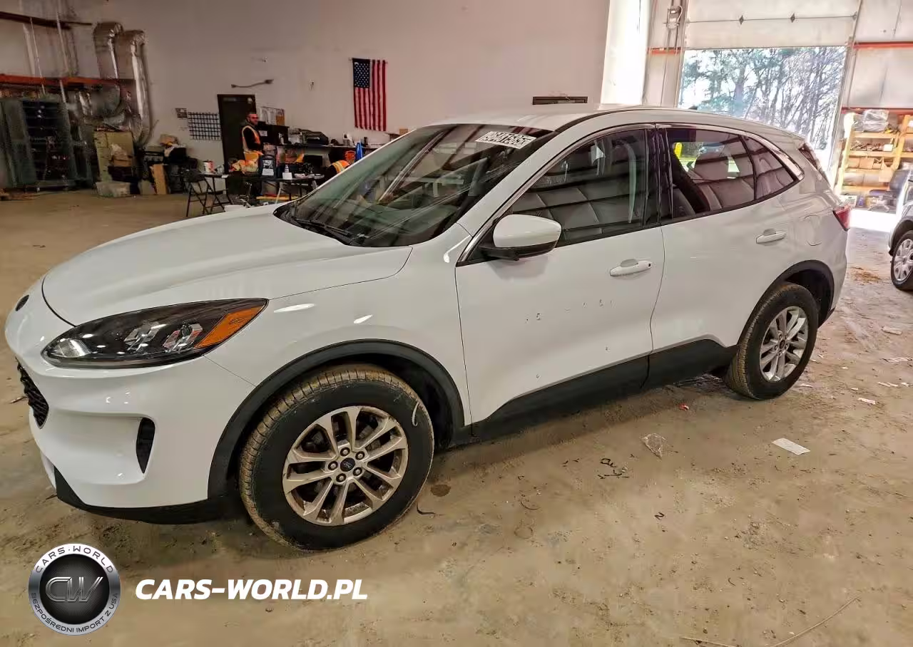 2021 Ford Escape Se
