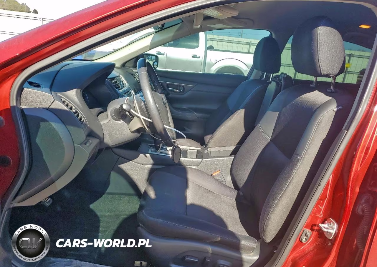 2017 Nissan Altima 2.5 VIN:1N4AL3AP1HC498640 - 7