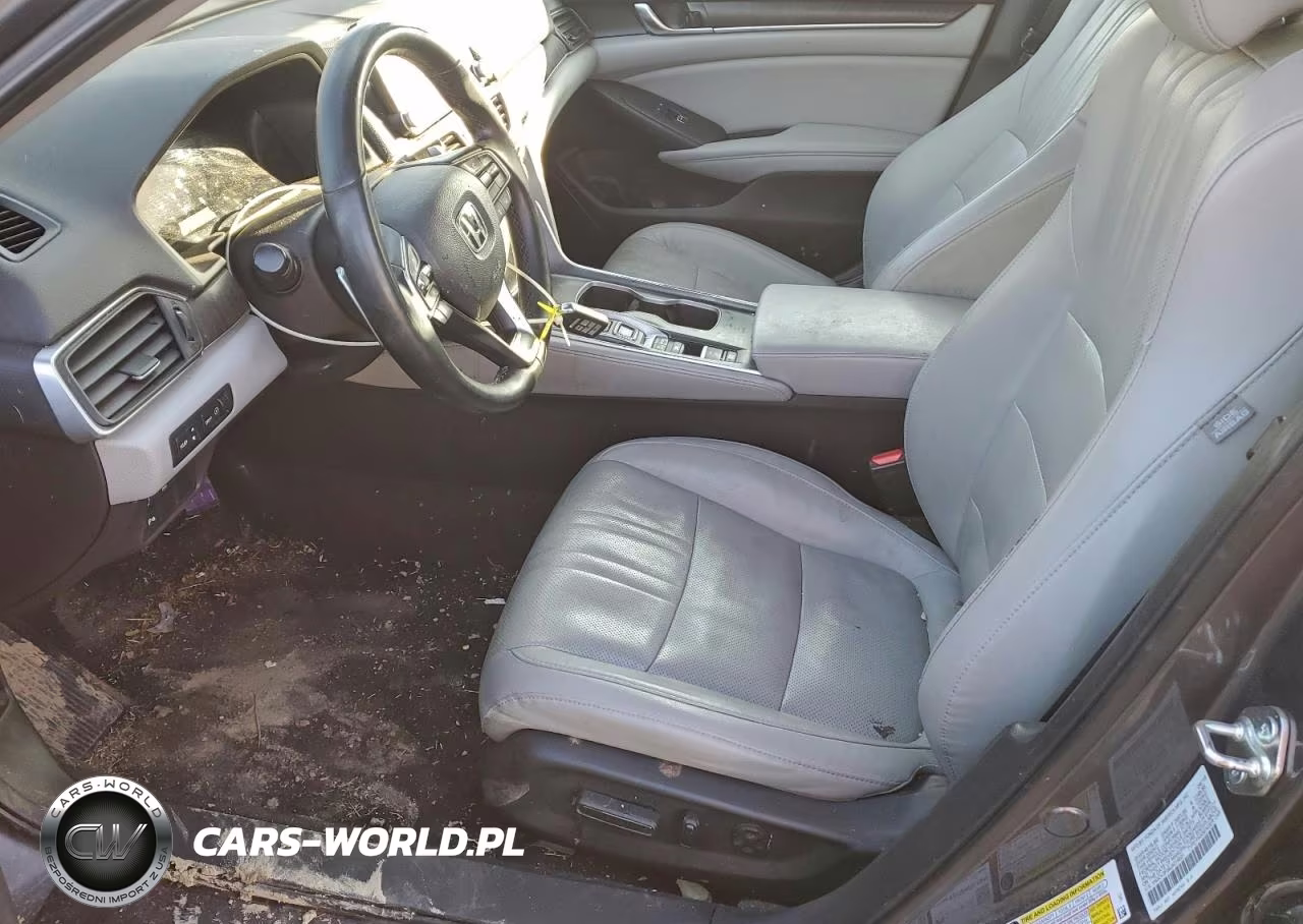 2018 Honda Accord Touring Hybrid VIN:1HGCV3F98JA014621 - 7