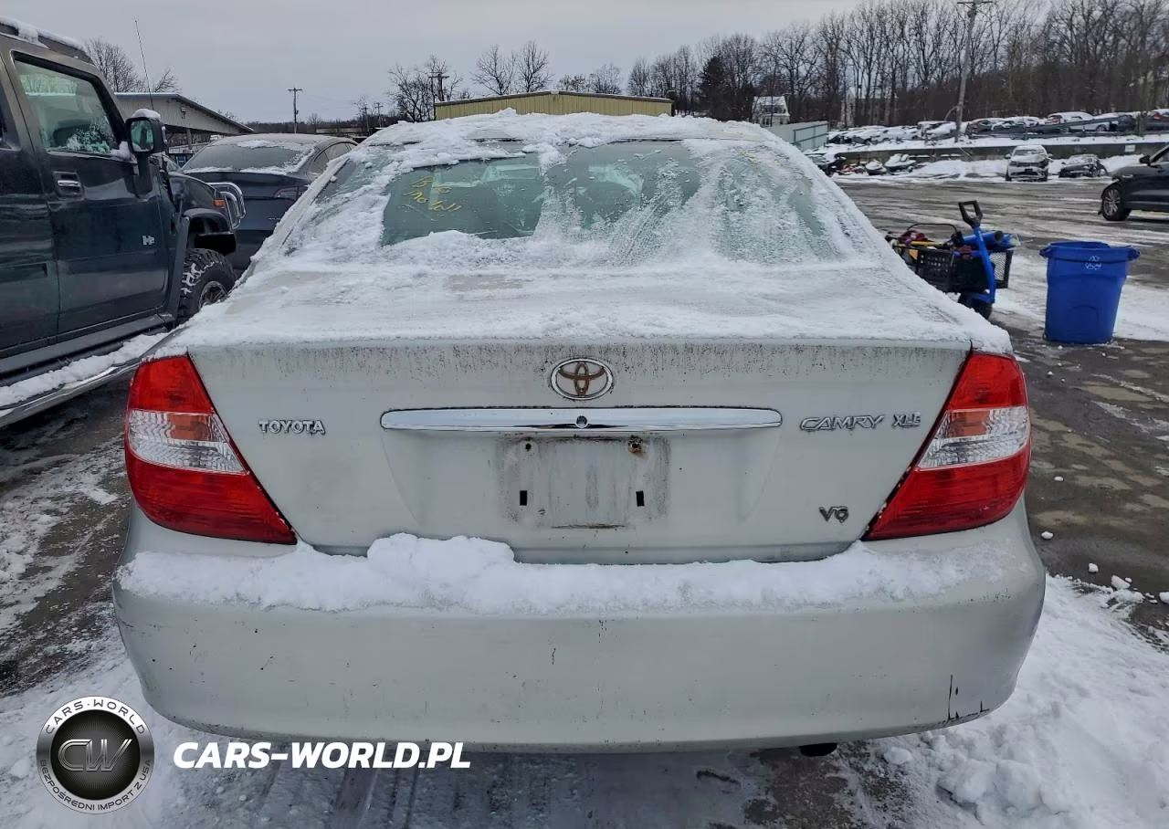 2003 Toyota Camry VIN:4T1BF30K03U061075 - 6