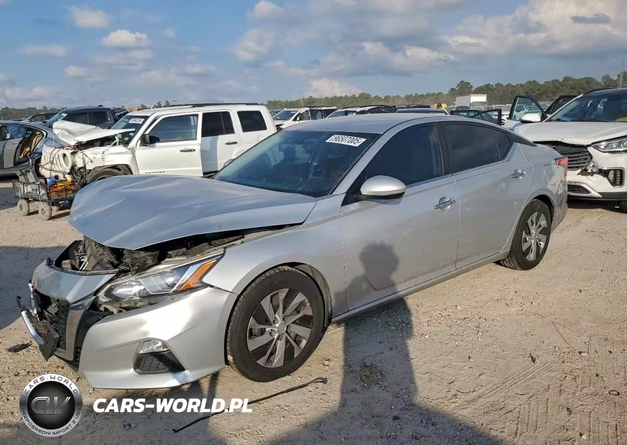 2019 Nissan Altima S