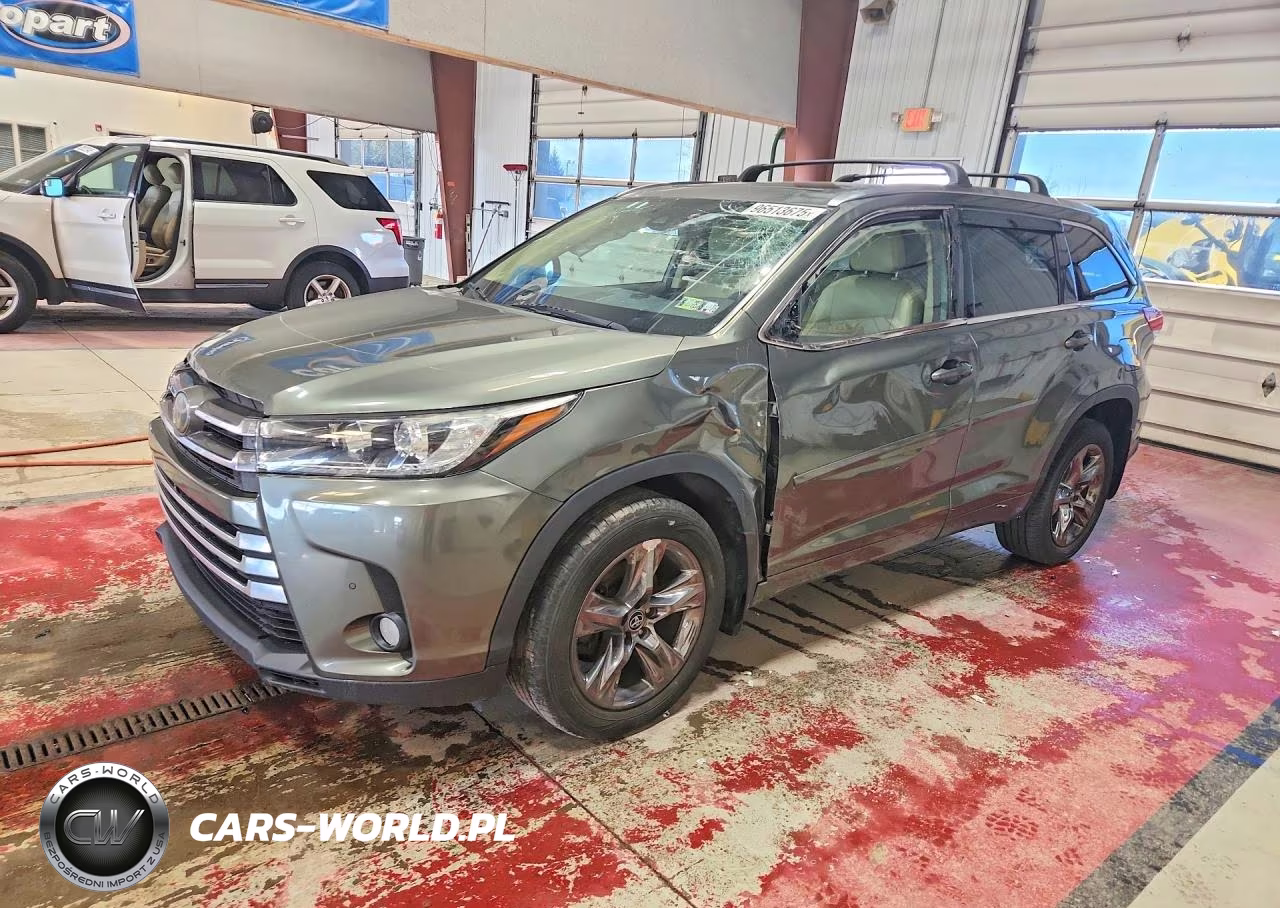 2018 Toyota Highlander Limited