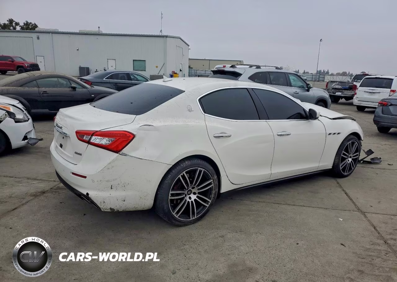 2019 Maserati Ghibli S VIN:ZAM57YSA5K1325032 - 3