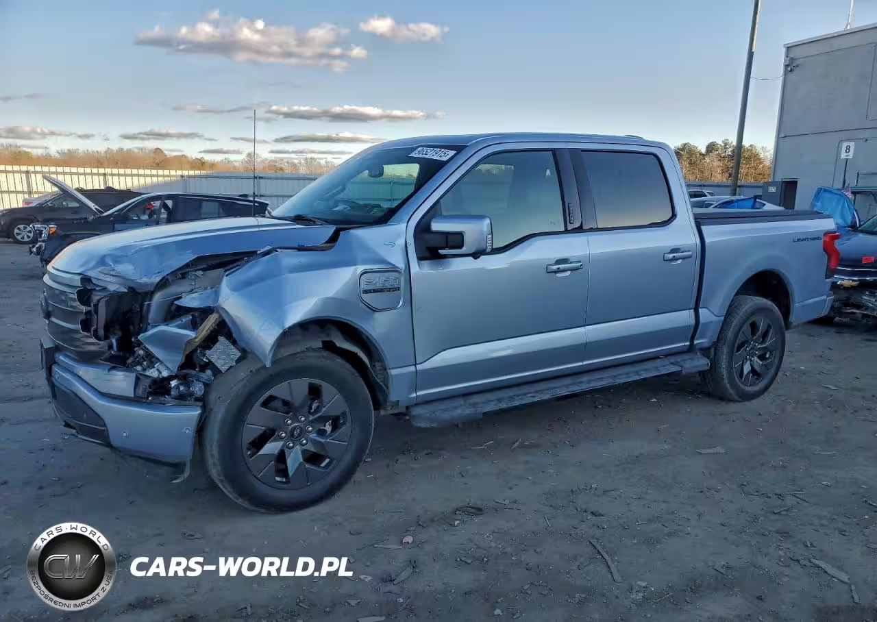 2022 Ford F150 Lightning Pro