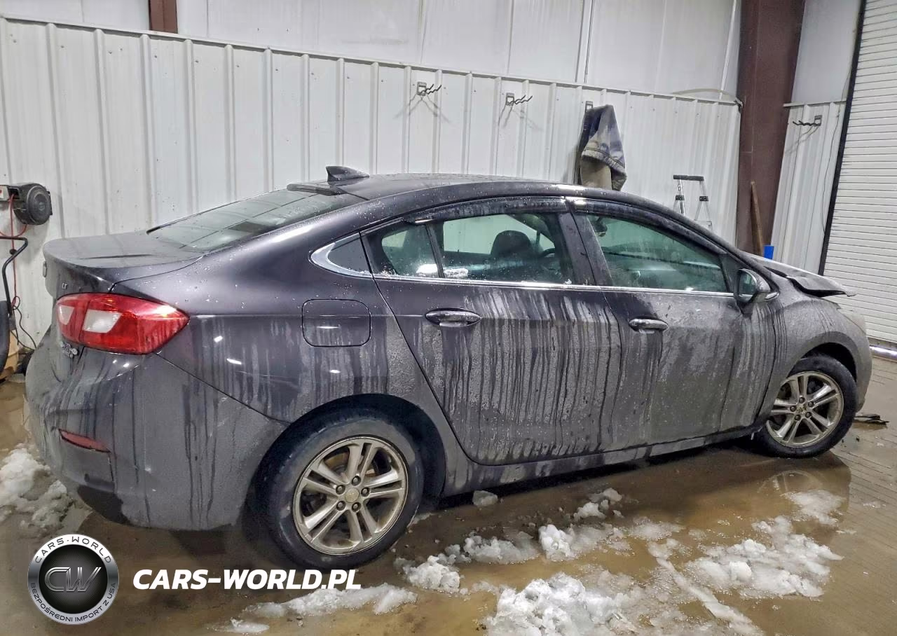 2017 Chevrolet Cruze Lt VIN:1G1BE5SM4H7233141 - 3