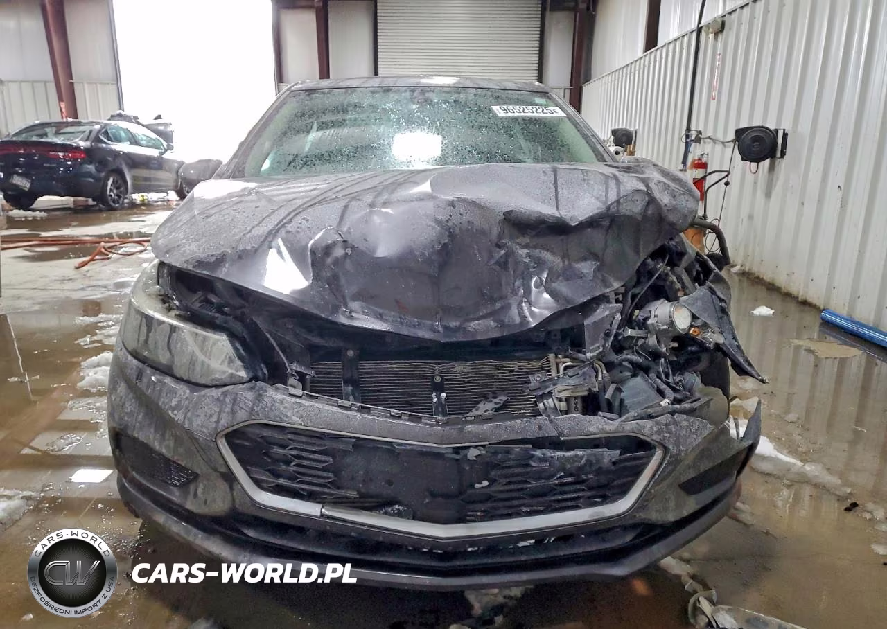 2017 Chevrolet Cruze Lt VIN:1G1BE5SM4H7233141 - 5