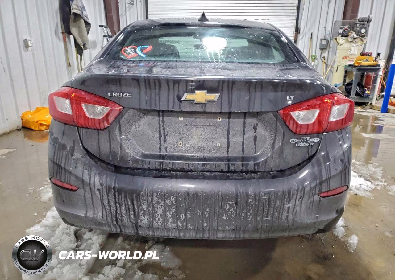 2017 Chevrolet Cruze Lt VIN:1G1BE5SM4H7233141 - 6