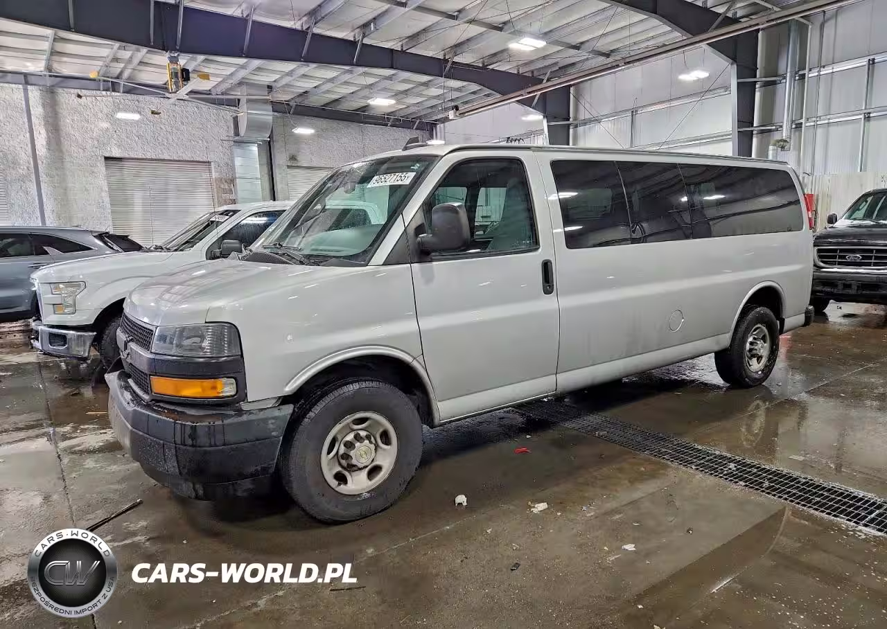2020 Chevrolet Express G3500 Ls