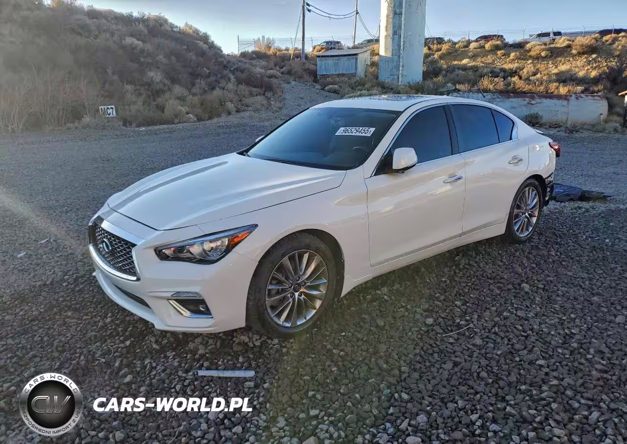2019 INFINITI Q50 LUXE