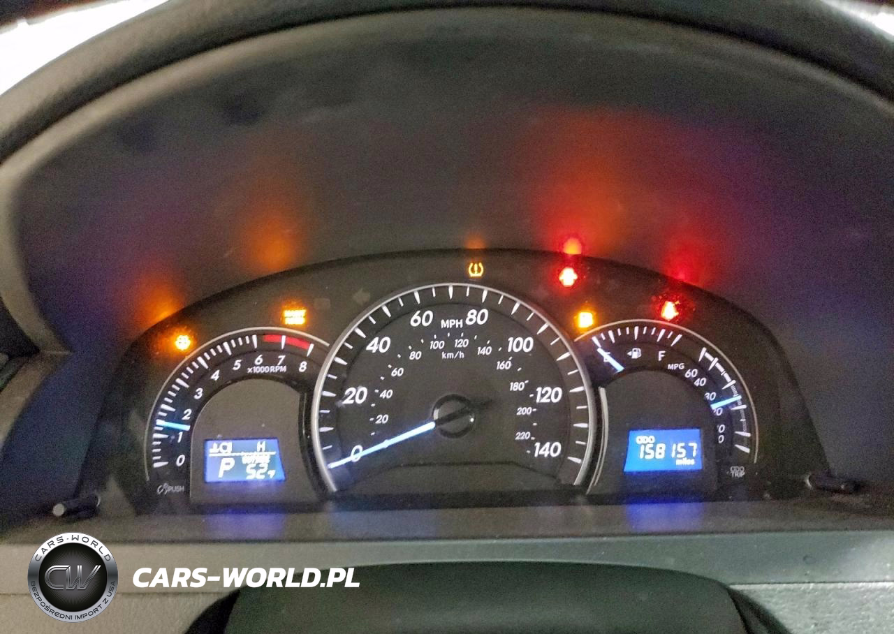 2014 Toyota Camry VIN:4T4BF1FK1ER339793 - 9