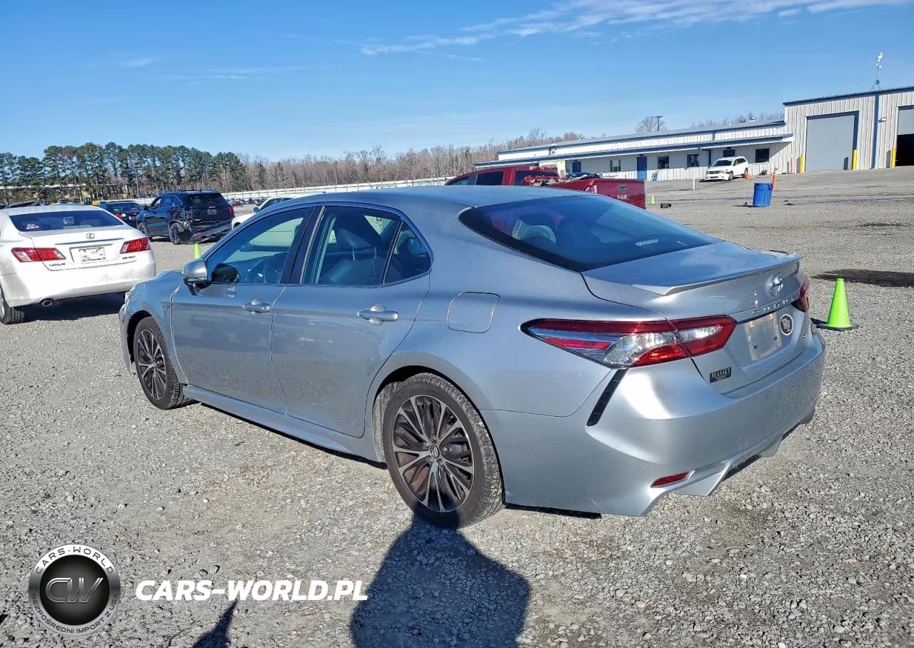 2018 Toyota Camry L VIN:4T1B11HK2JU089271 - 2