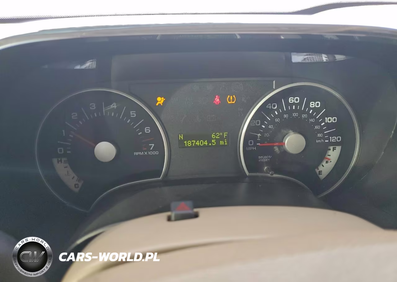 2010 Ford Explorer Xlt VIN:1FMEU6DE6AUA19788 - 9