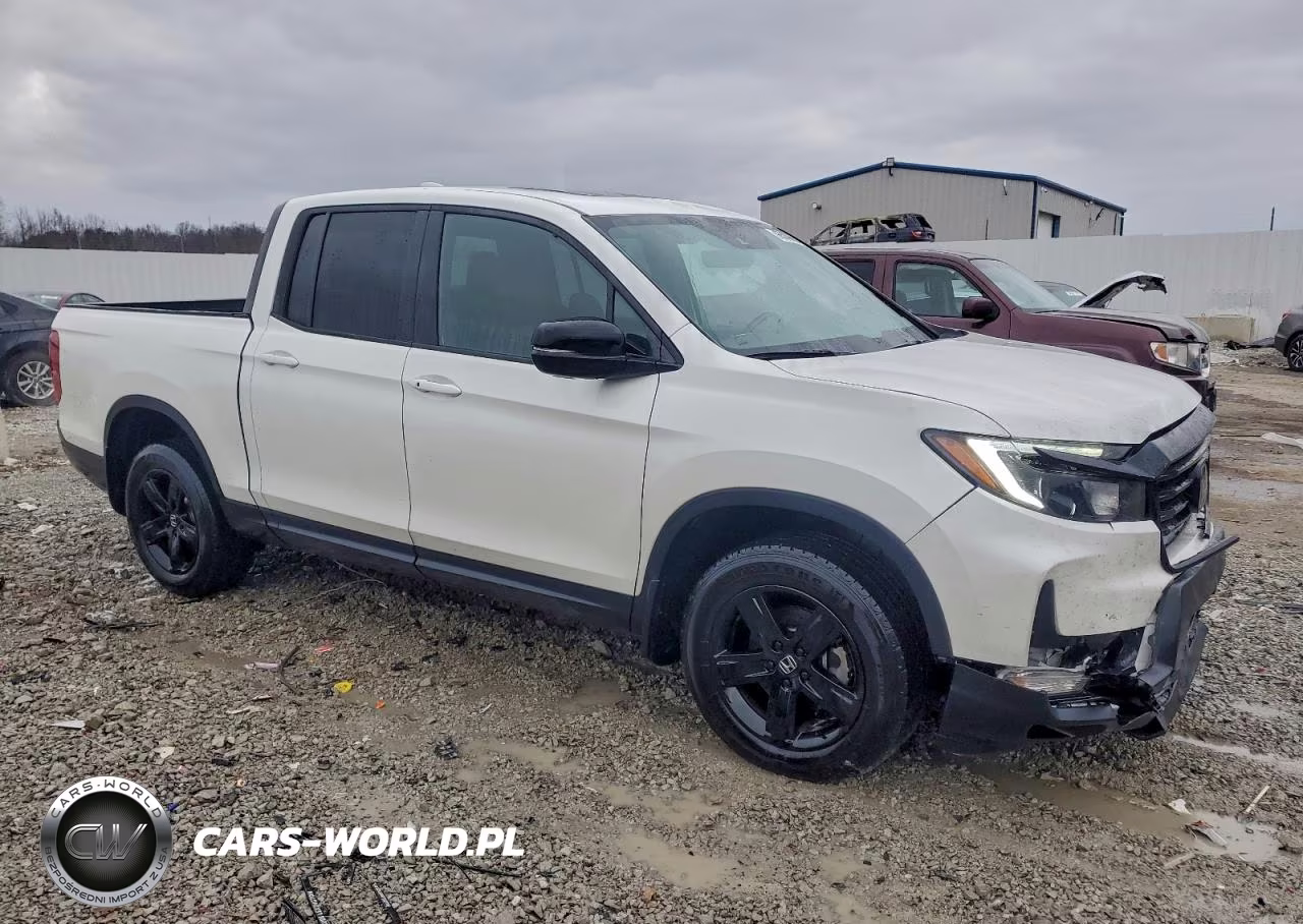 2022 Honda Ridgeline Black Edition VIN:5FPYK3F8XNB010787 - 4