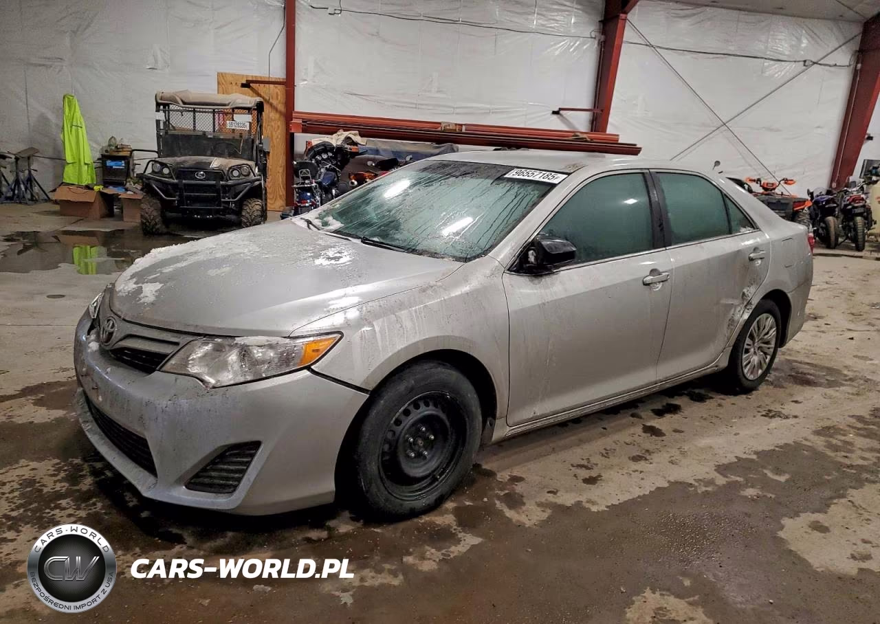 2012 Toyota Camry – zdjęcie 1 z 12
