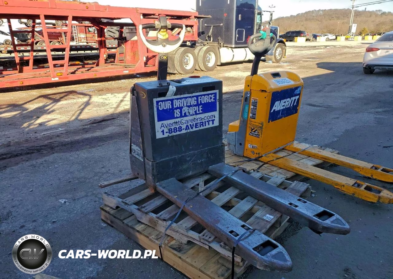2020 Crown Wp2335-45 Pallet Jack VIN:5A804102 - 3