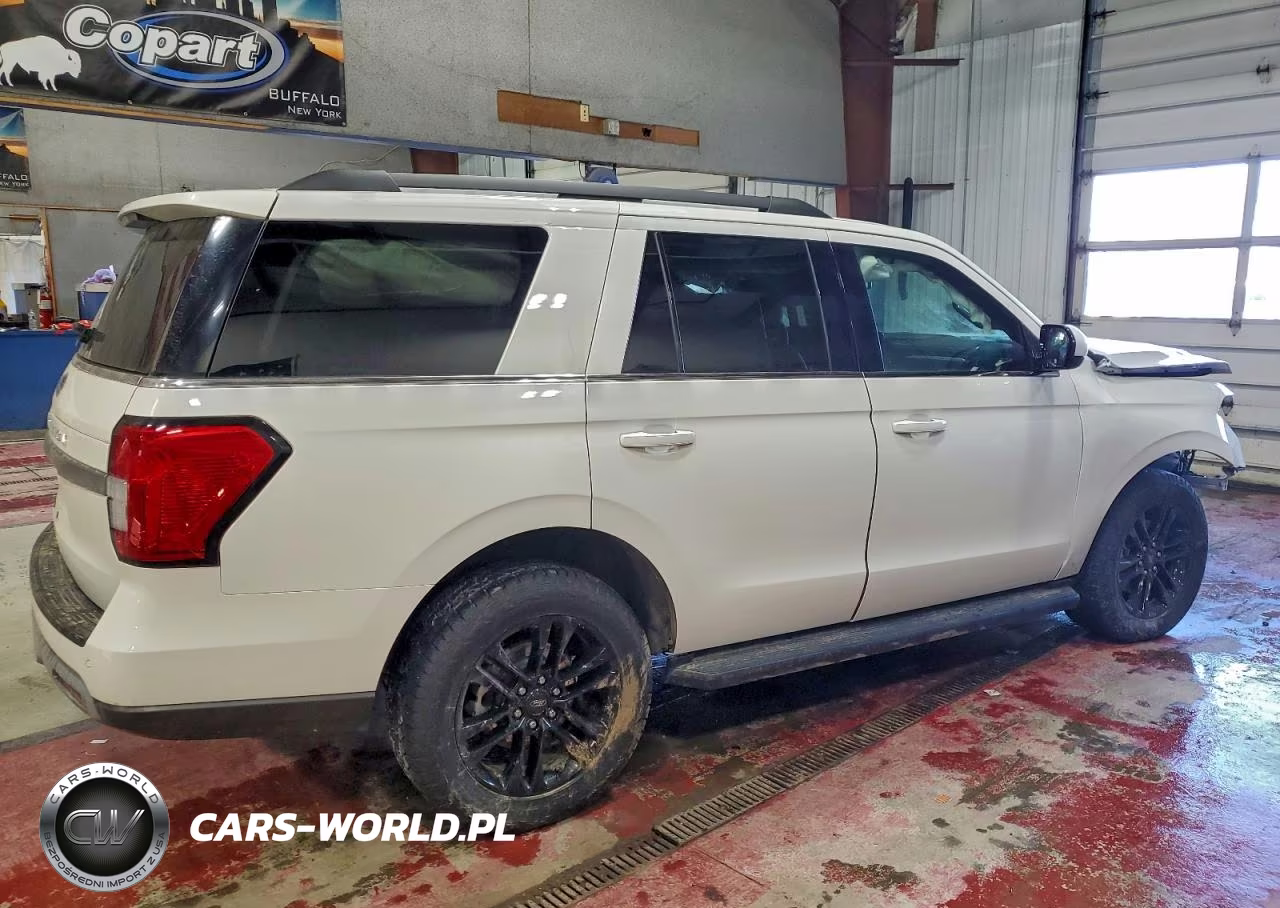 2024 Ford Expedition Xlt VIN:1FMJU1J85REA20386 - 3