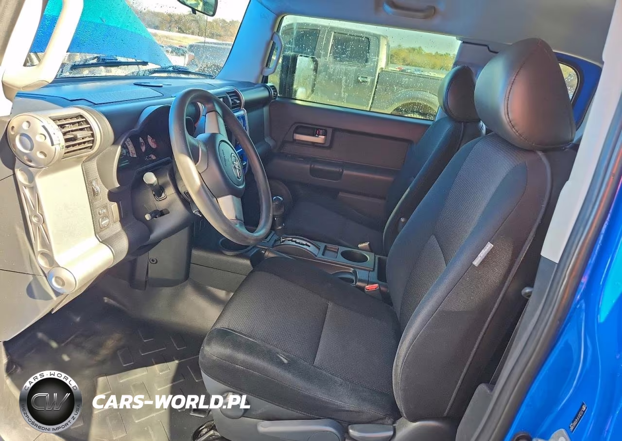 2007 Toyota Fj Cruiser VIN:JTEZU11F470007480 - 7