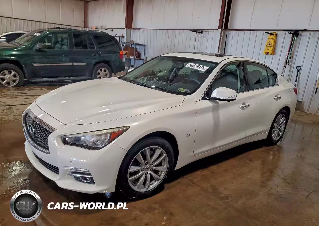 2014 Infiniti Q50 Base