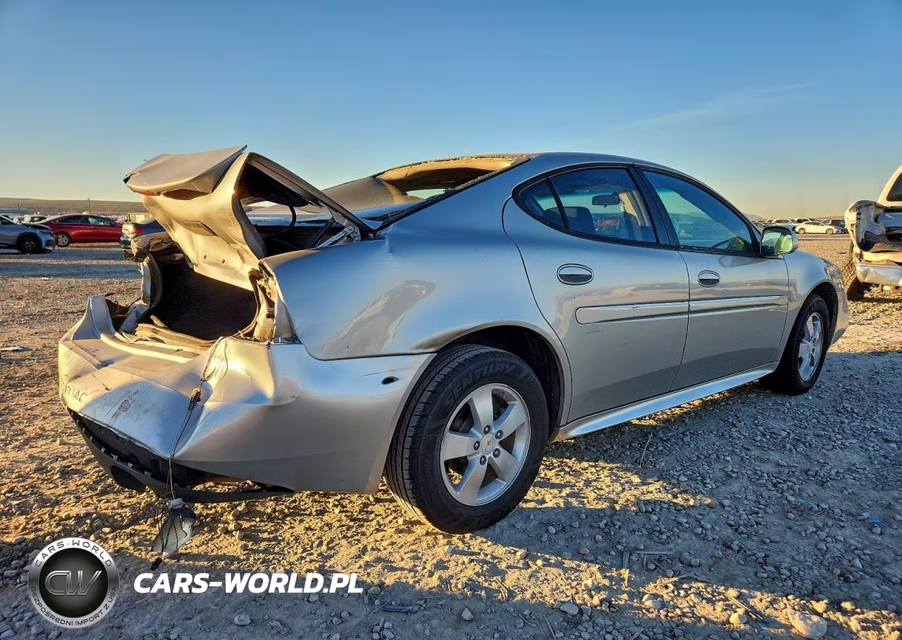 2007 Pontiac Grand Prix VIN:2G2WP552471239065 - 3
