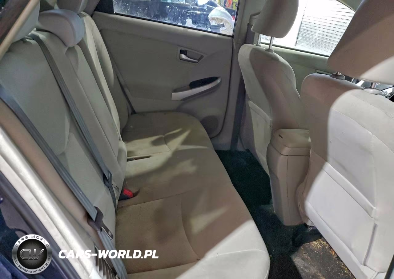 2012 Toyota Prius VIN:JTDKN3DU1C1488317 - 10