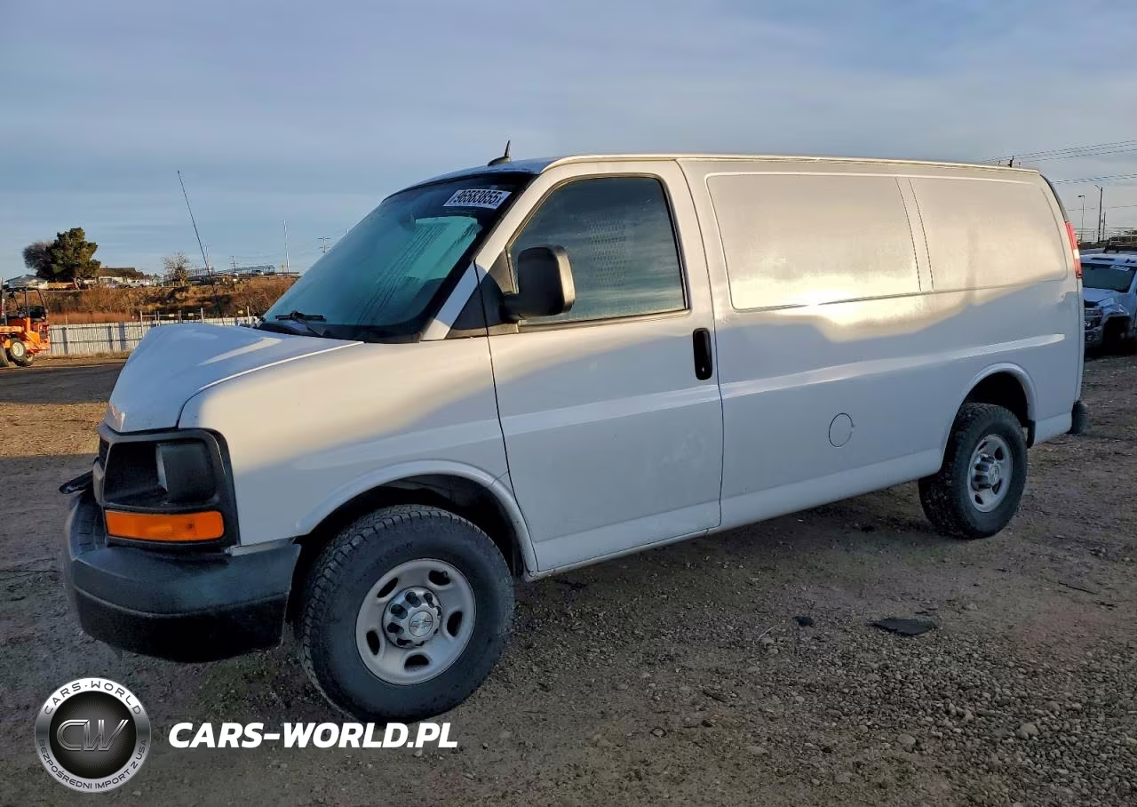 2015 Chevrolet Express G2500 Utility - Service Van