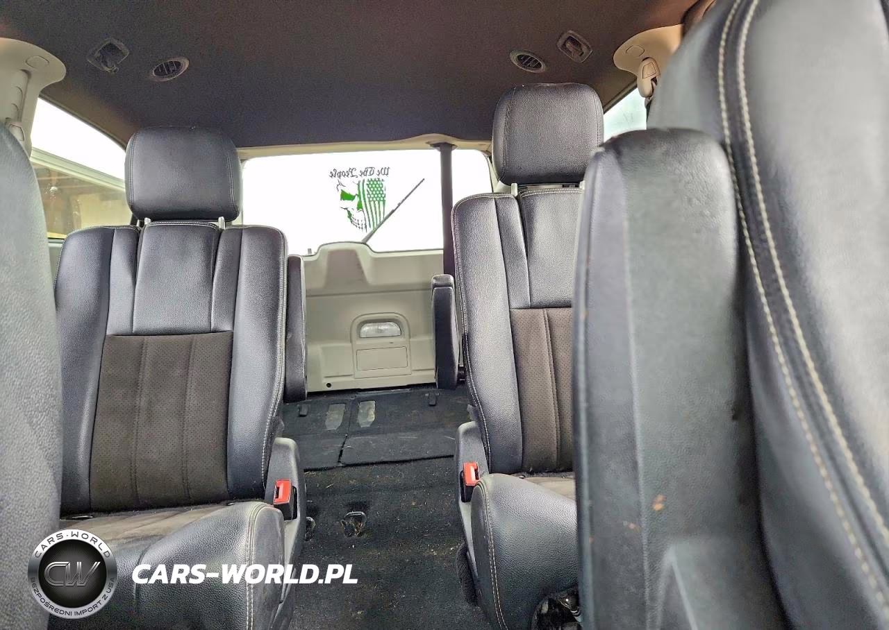 2019 Dodge Grand Caravan Sxt VIN:2C4RDGCG3KR785197 - 10