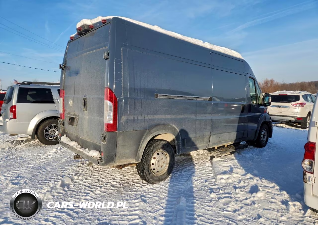 2018 Ram Promaster 2500 Delivery Van VIN:3C6TRVDG1JE161285 - 3